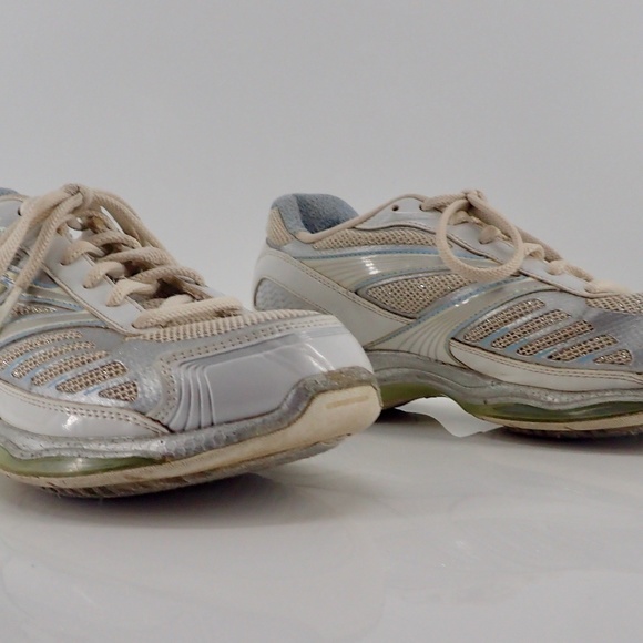 Skechers Shape Ups Toners Women's White Blue Silver Toning Athletic Shoes Sz 7 - Picture 3 of 12